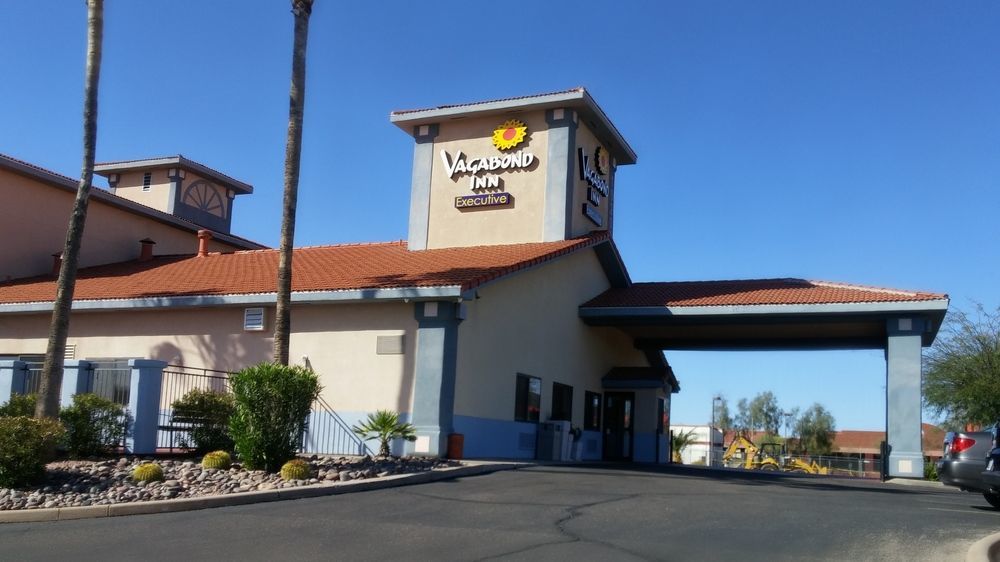 Vagabond Inn Executive Green Valley Esterno foto